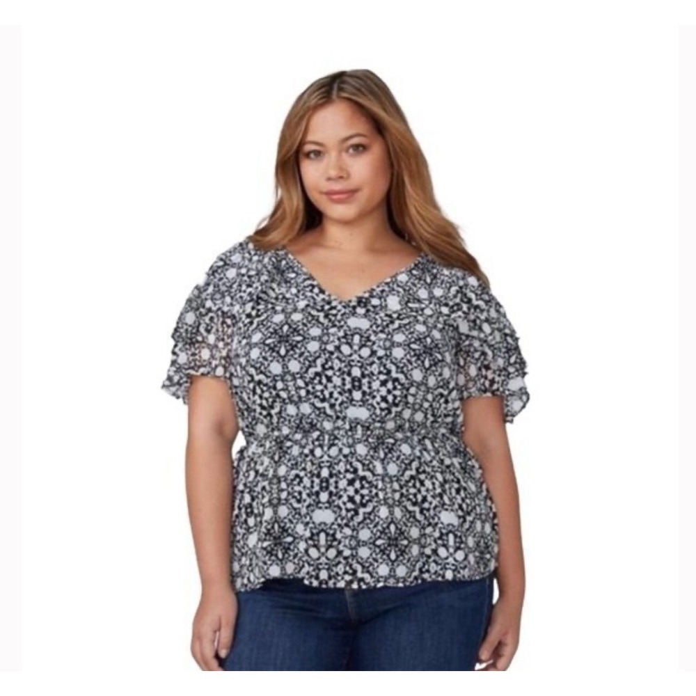 Lane Bryant Black & White Print Ruffle Sleeve V Neck Cinched Blouse Top‎ size 18